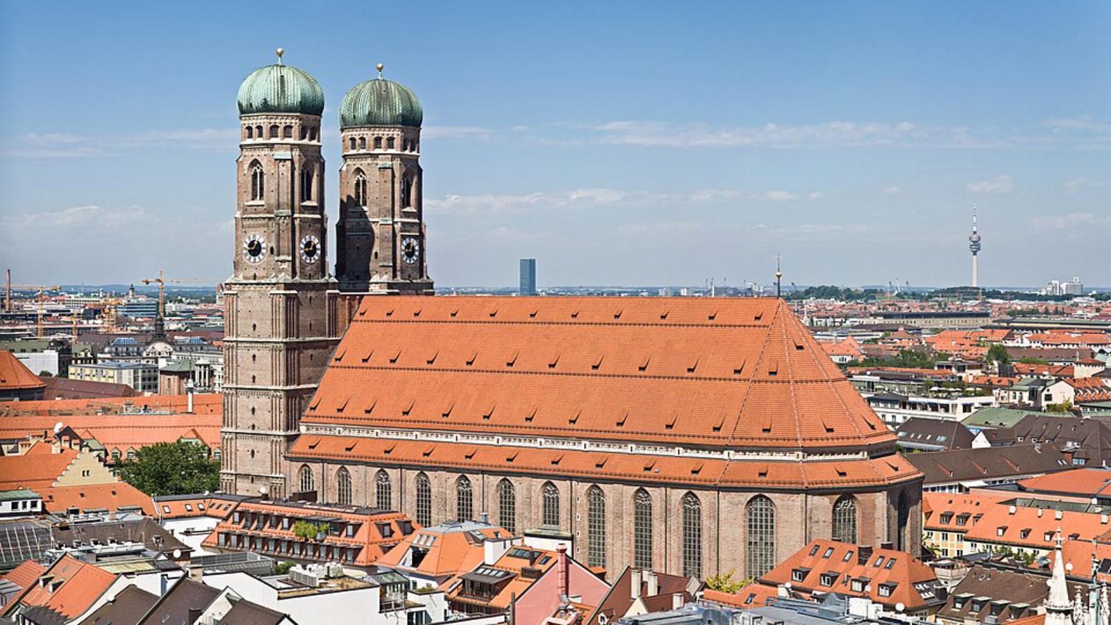 Best of Germany Castles, Culture & Capitals