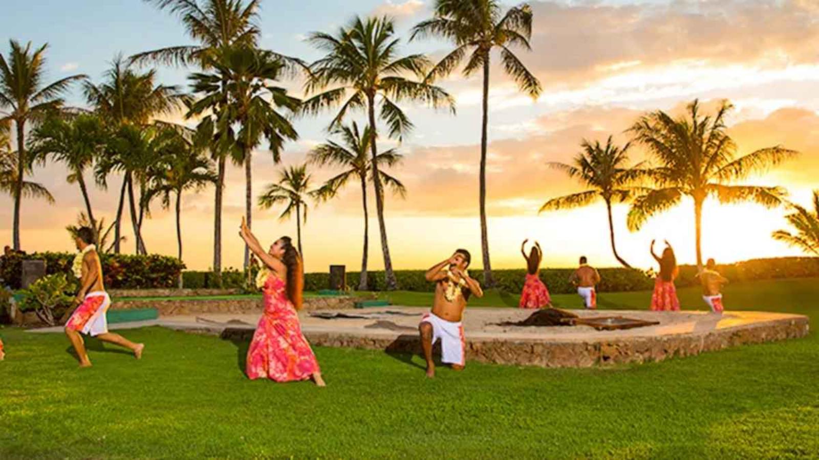 Hawaiian Dreams From Waikiki to the Na Pali Coast