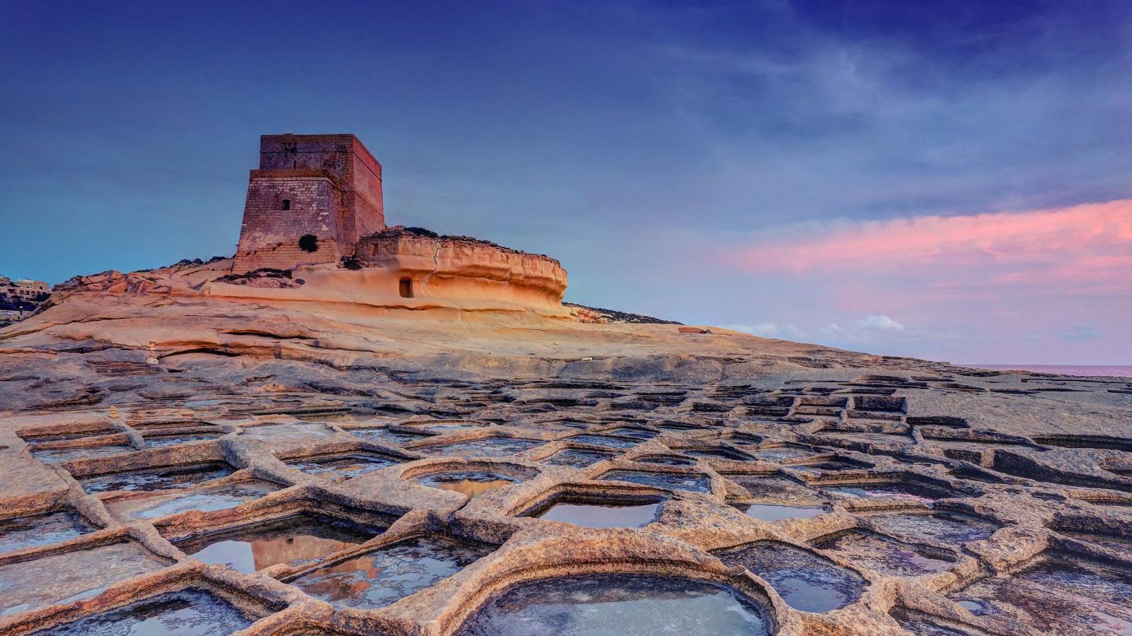 Enchanting Malta History, Culture & Coastal Wonders