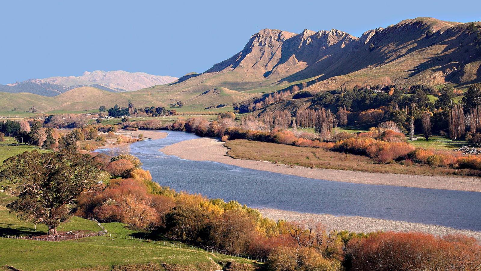 Luxury New Zealand Discovery From Bay of Islands to Queenstown