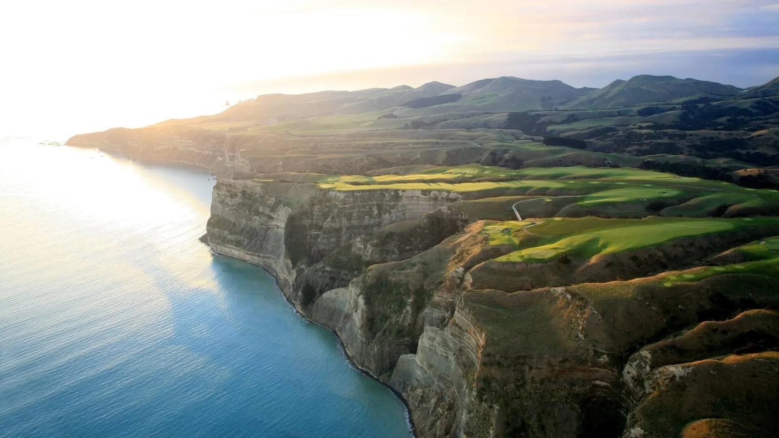 Luxury New Zealand Discovery From Bay of Islands to Queenstown