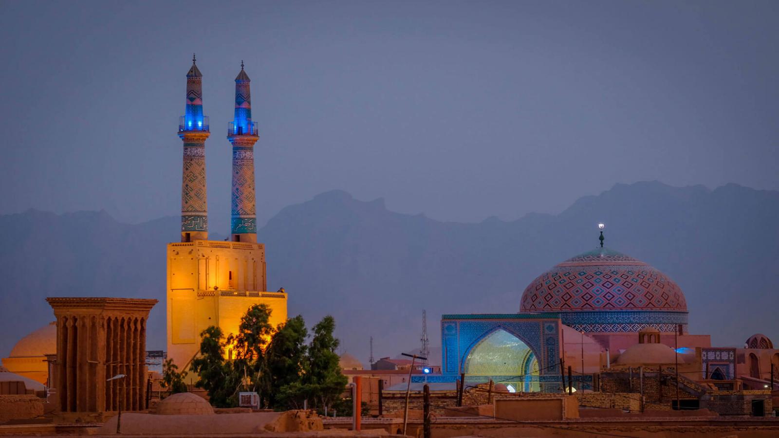 12 Days Iran Classic Tour