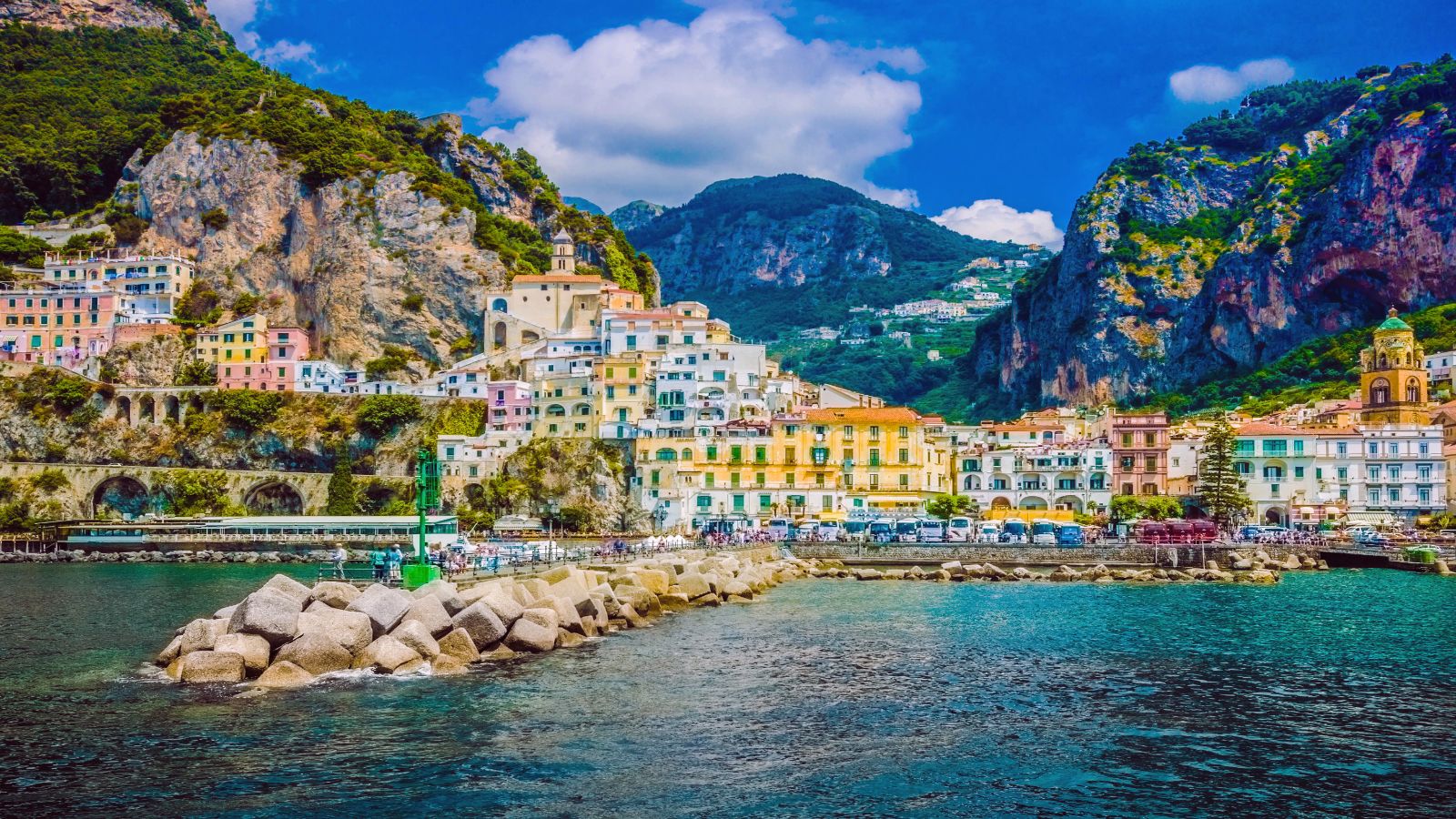 Enchanting Italy: From Venetian Canals to Amalfi Coast Splendor