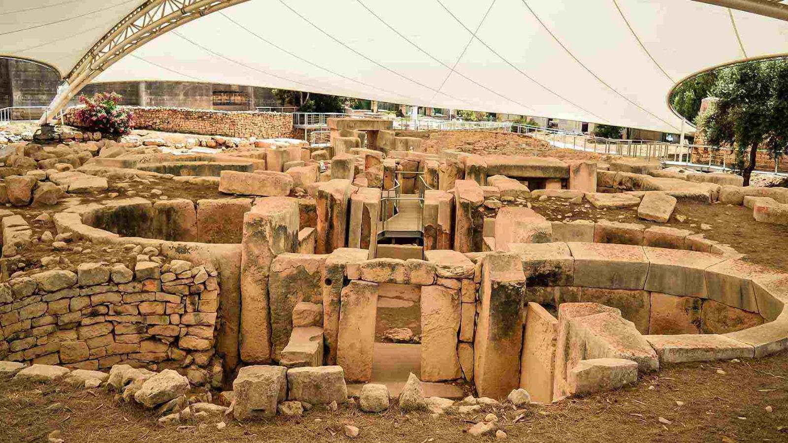 Enchanting Malta History, Culture & Coastal Wonders