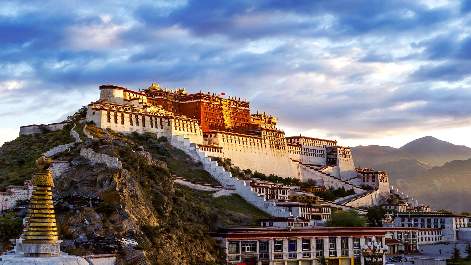 Mystical Tibet Nyingchi to Lhasa Explorer