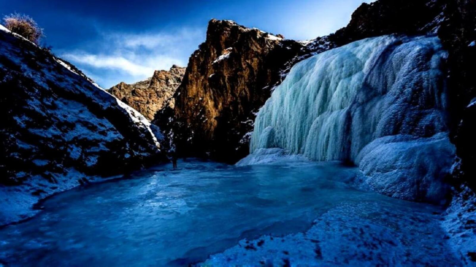 Mongolia Expedition Deserts, Dunes & Traditions